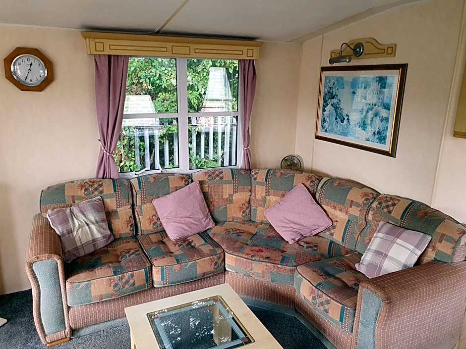 Seaview Debonair Super 6 Berth Blow Heated