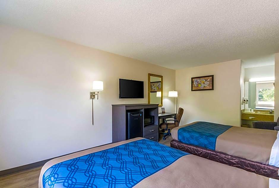 Econo Lodge Little Creek