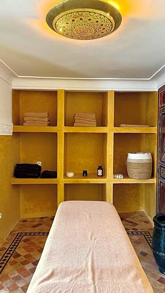 Riad L'Aziza