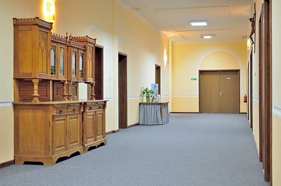 WenderEDU Business Center