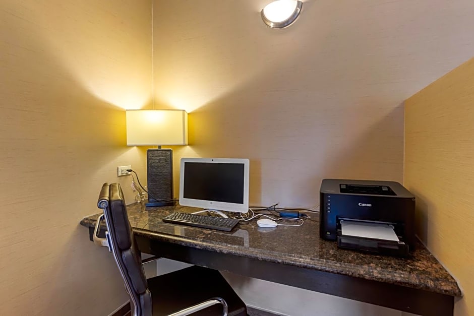 Comfort Inn Hobart-Merrillville I-65