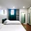 Rock Wood Hotel