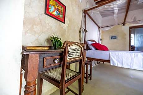 Double Room with Private External Bathroom