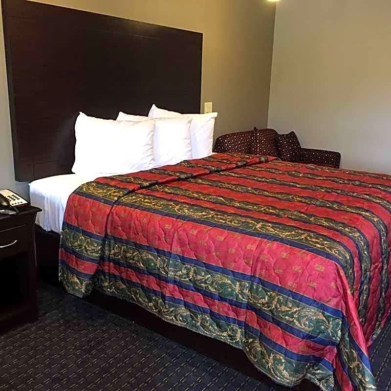 Classic Inn and Suites Humble