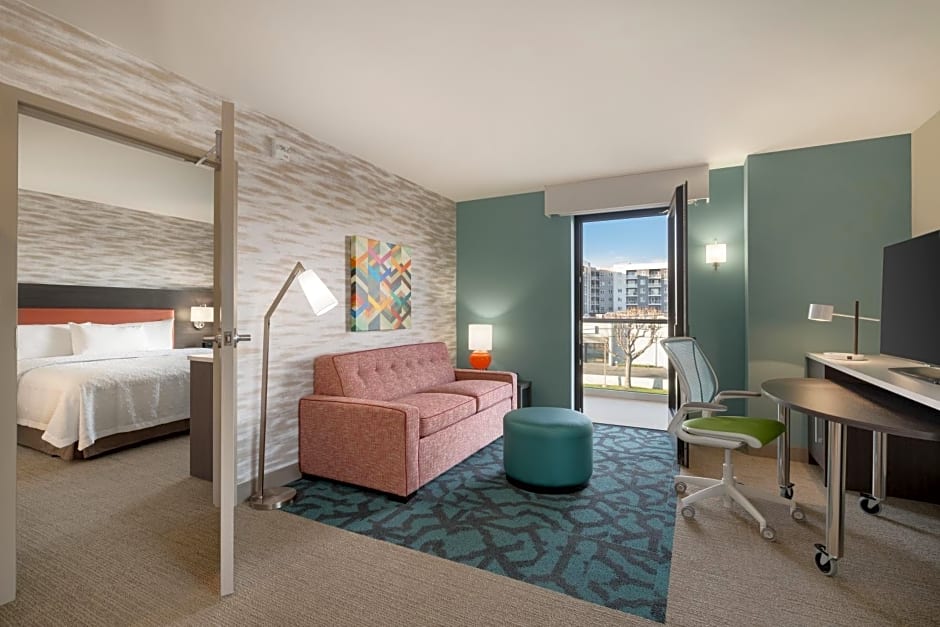Home2 Suites By Hilton Woodland Hills Los Angeles