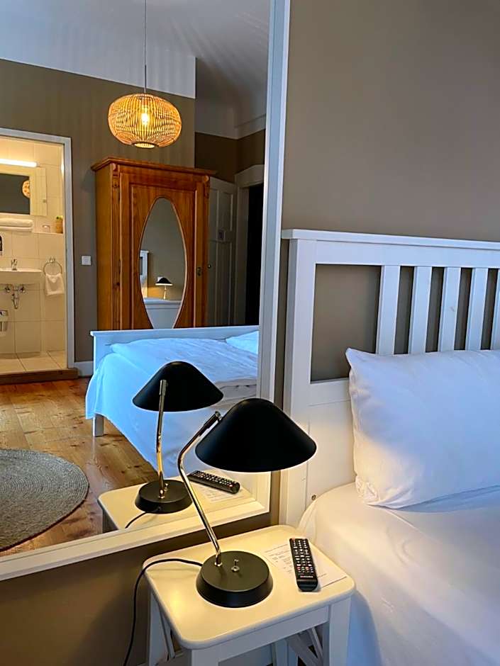 AUERSTEIN-Hotels auerstein & auerstein-mono