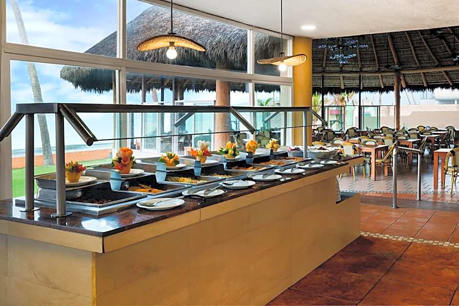 Grand Decameron Complex Bucerias, A Trademark All-Inclusive Resort