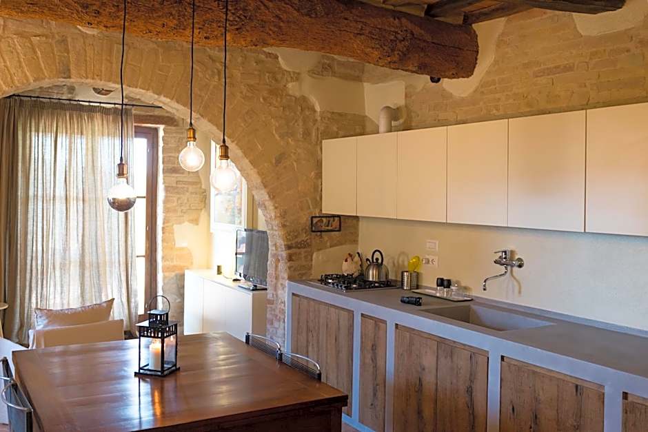 Umbria Country Shelter