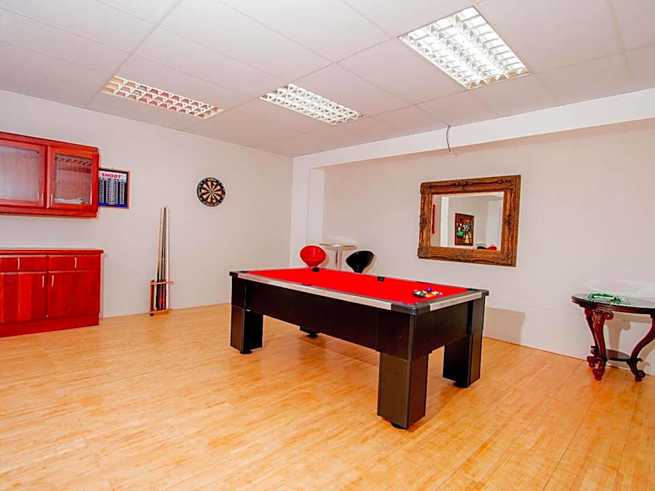 Bophirima Boutique Hotel