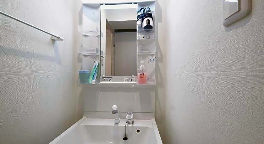 Good Life Apartment