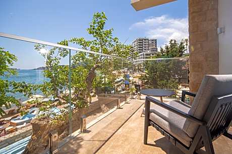 Boutique Hotel Shell