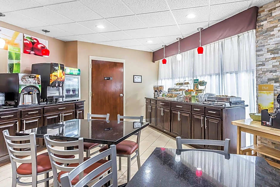 Quality Inn & Suites Salisbury South