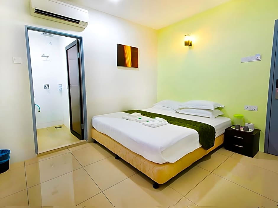 Asia Green Hotel