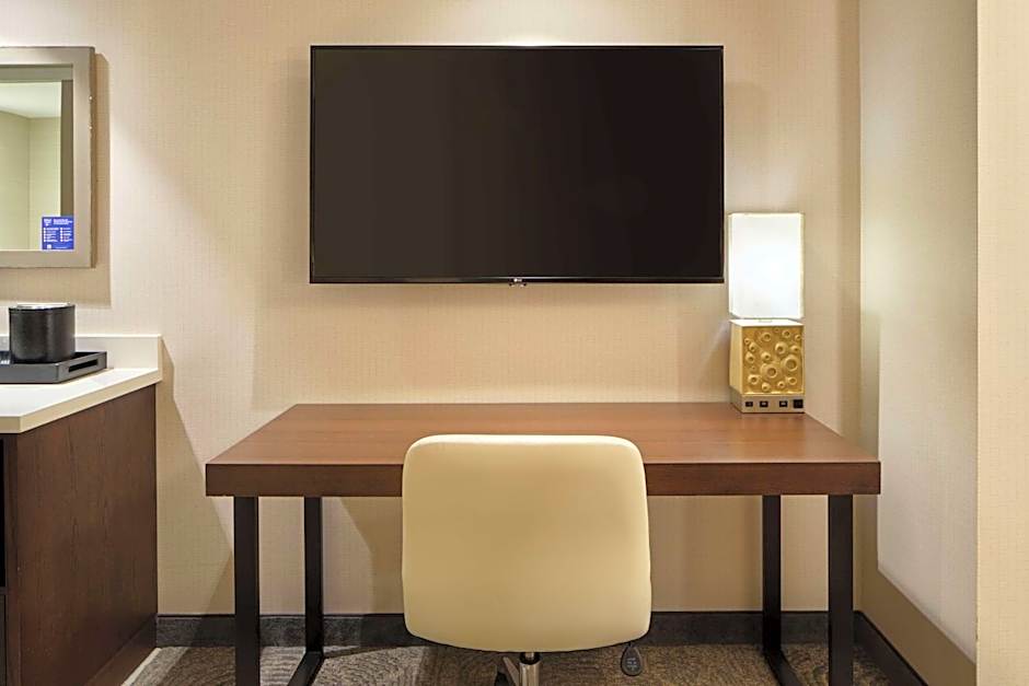 Embassy Suites by Hilton Oahu Kapolei