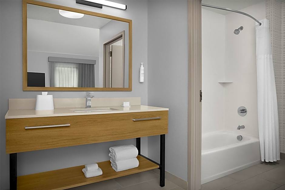 Hampton Inn By Hilton & Suites Phoenix Glendale-Westgate