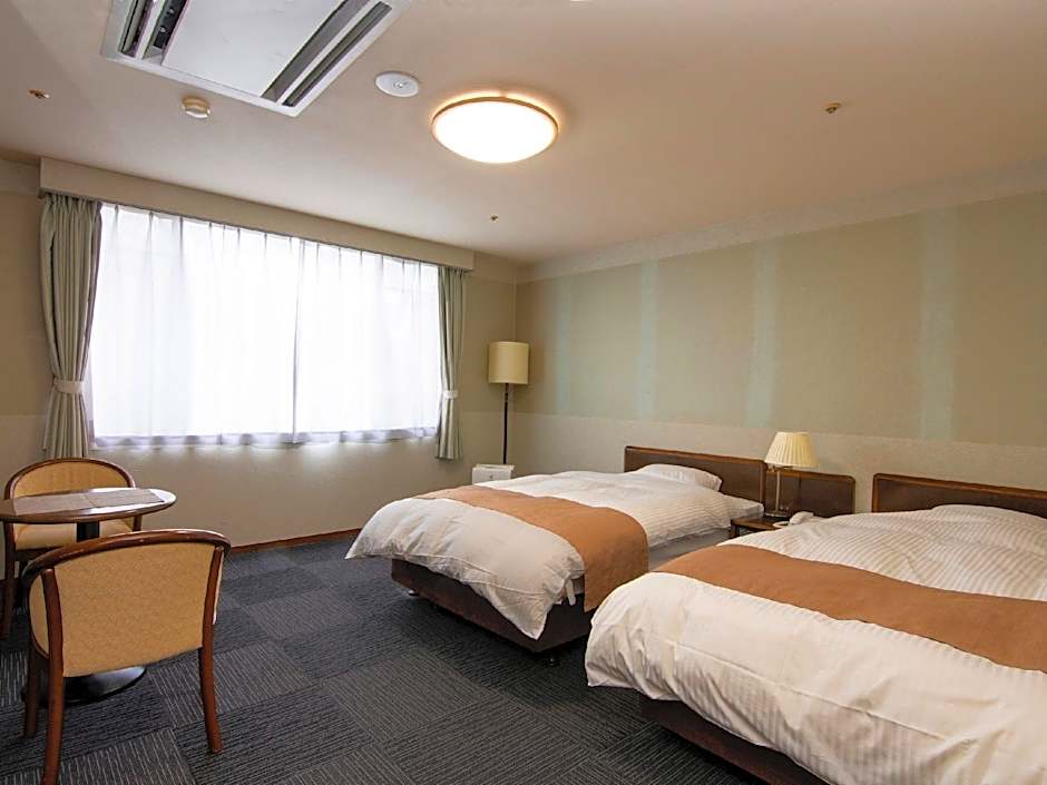 Yufuin Hotel Shuhokan