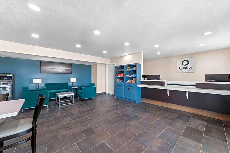 Quality Inn & Suites Port Lavaca near Lighthouse Beach