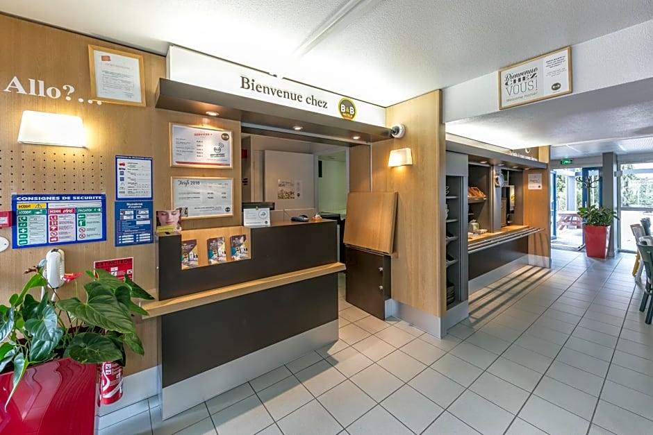 B&B HOTEL Toulouse Cité de l'Espace Mouchotte