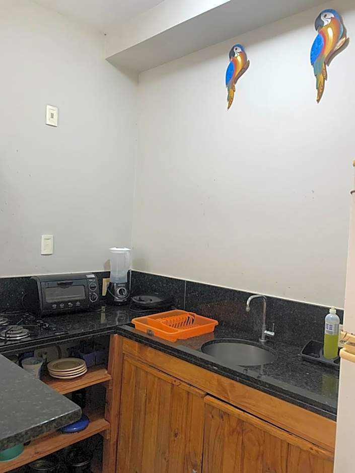 Apto em Condomínio Brisas do Amor