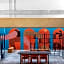 Loft In The Heart Of Americana, Have An Artsy Stay