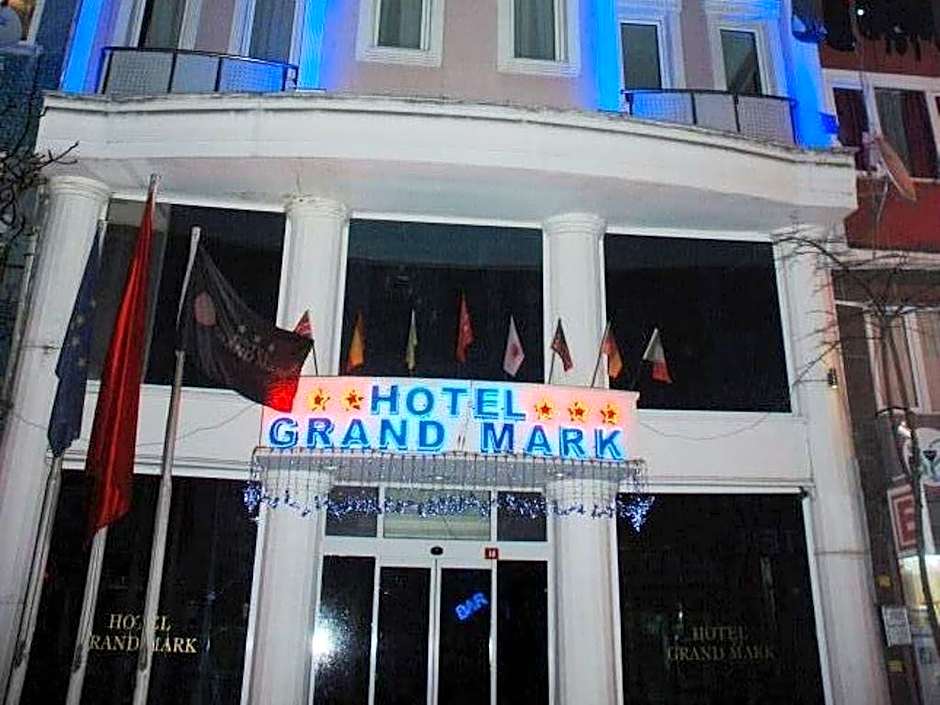 Grand Mark Hotel
