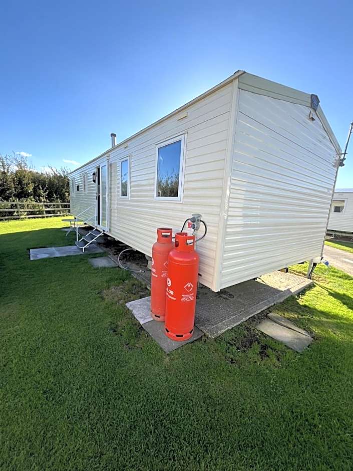 Golden Sands Mablethorpe 8 Birth Caravan