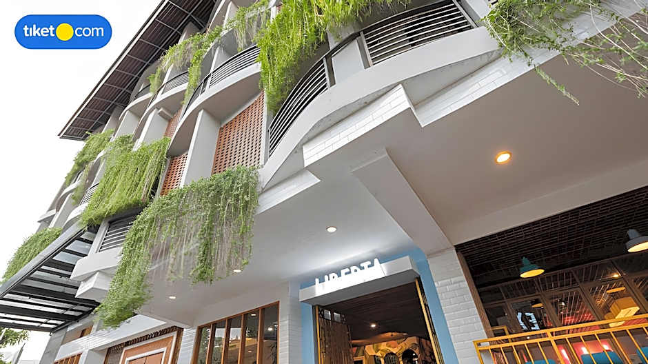 Liberta Seminyak Hotel