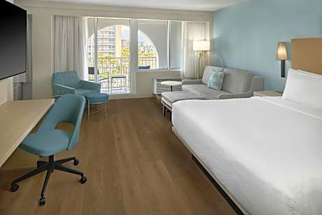Inland view mini-Suite, Larger Guest room, King, Sofa bed