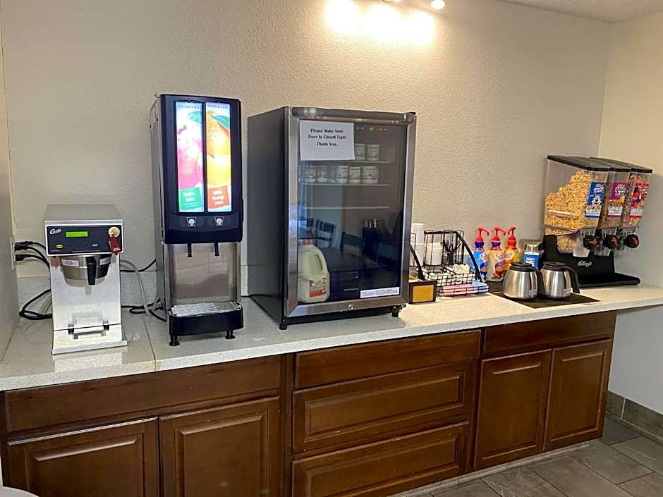 Red Roof Inn Roanoke Rapids