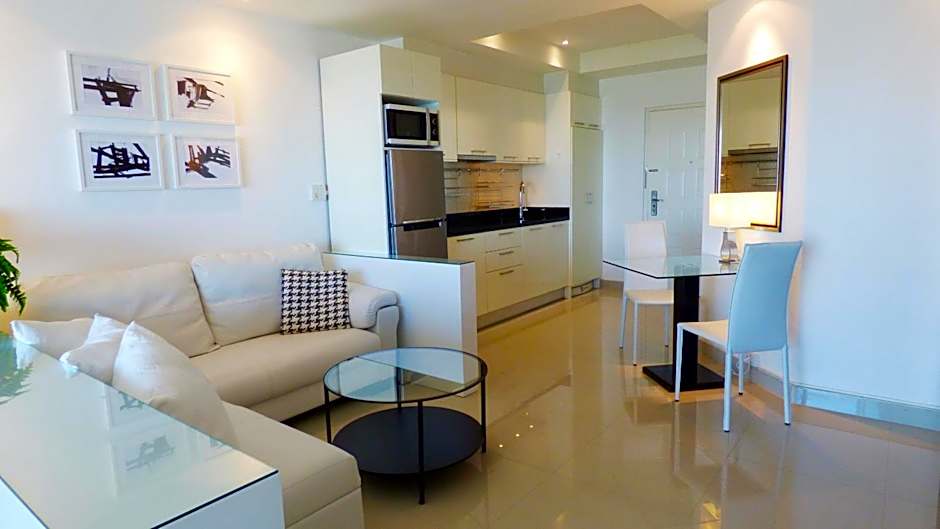 Beautiful sea view cozy condo