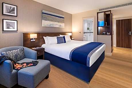 Classic Room, 1 King Bed