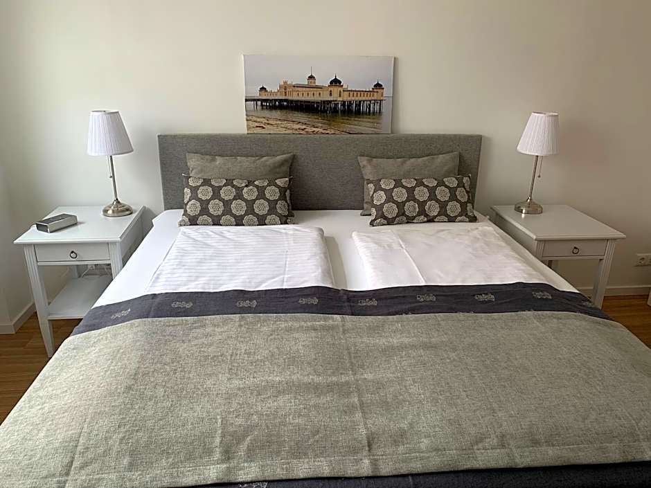 acora Kiel Living the City