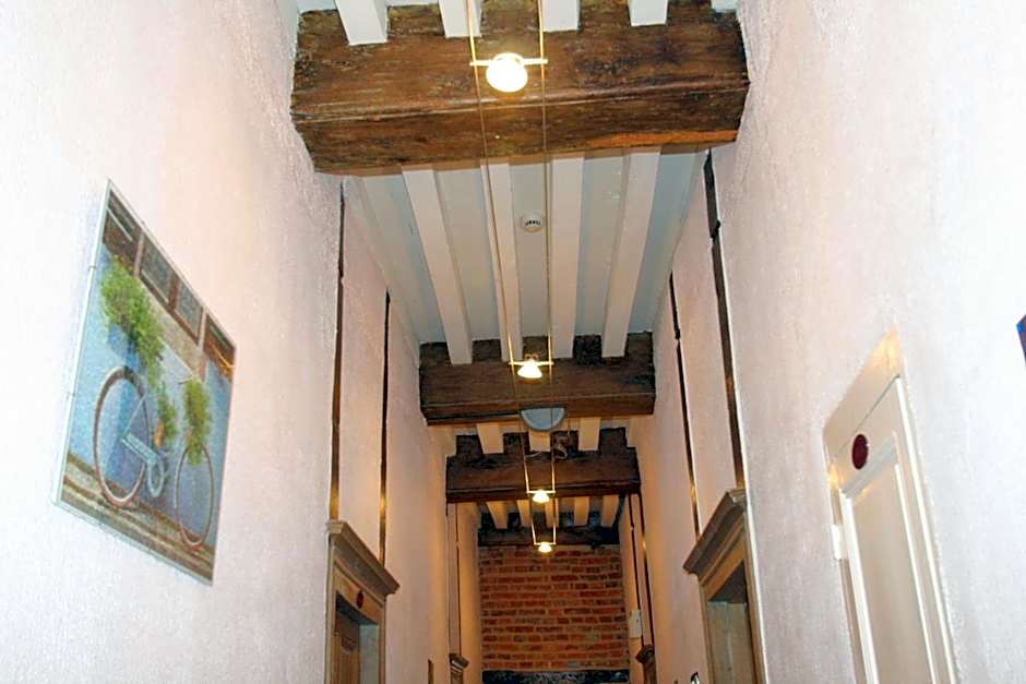 Logis Hostellerie Bressane