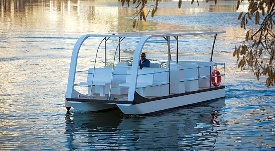 Le Suffren Hotel & Marina