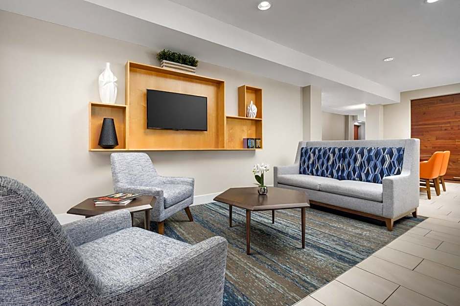 Holiday Inn Express Irondequoit By IHG