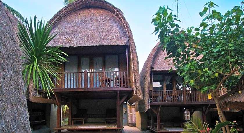 Lumbung Bali Huts