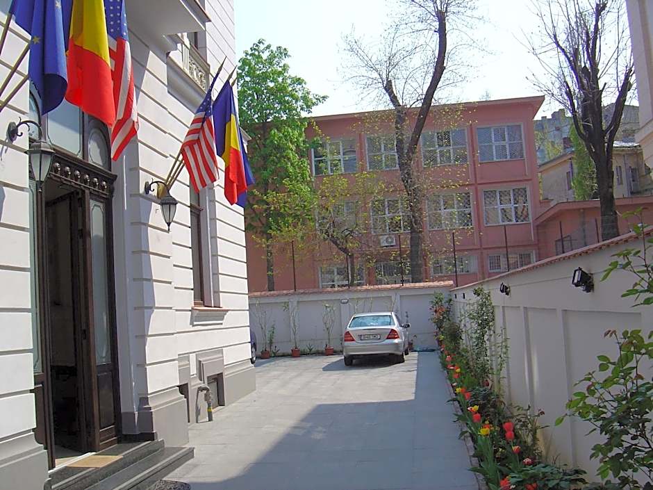 Atrium Hotel Ateneu City Center