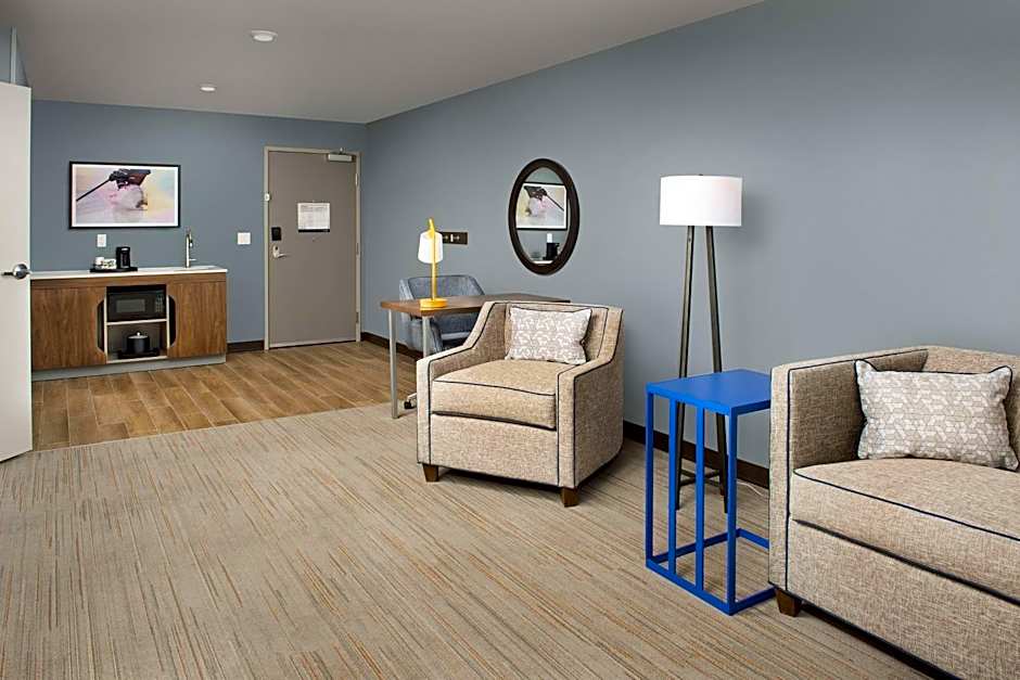 Hampton Inn By Hilton Warroad