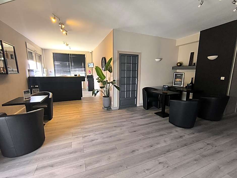 Adonis Lyon Est Hôtel Artys