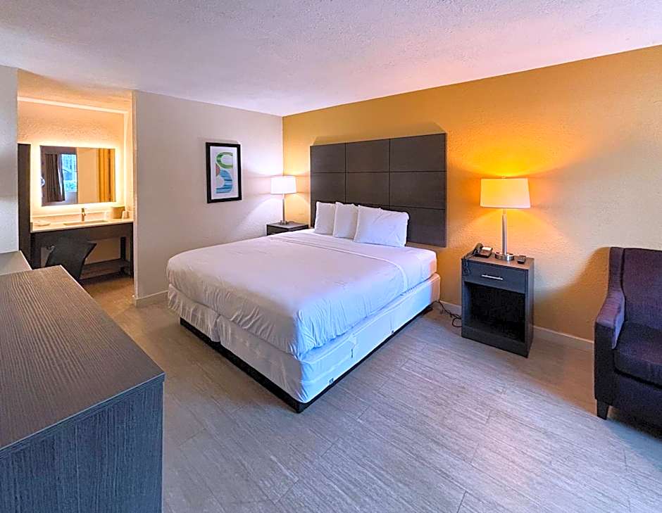 Motel 6 Charlotte, NC Northlake