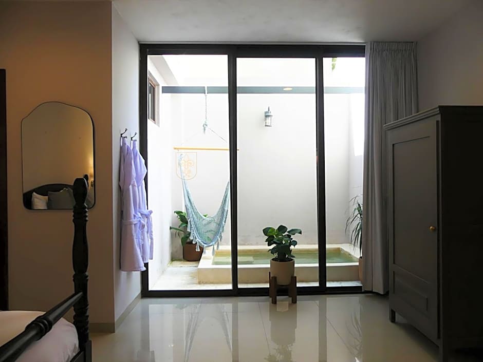 Casa Valladolid Boutique Hotel