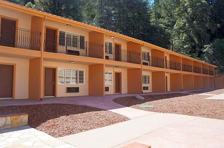 The Historic Brookdale Lodge, Santa Cruz Mountains