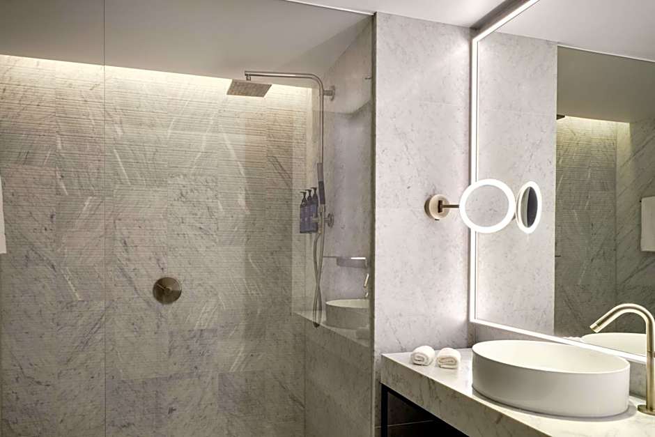 The Westin London City