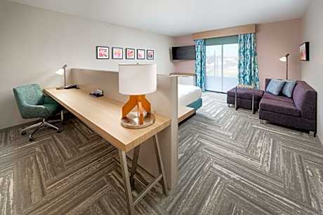 Deluxe King Room - Mobility Access