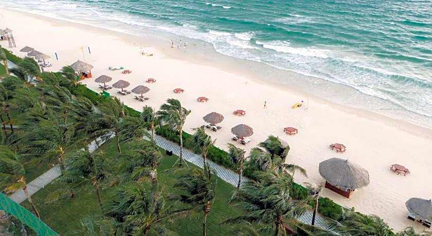 Wyndham Grand Phu Quoc