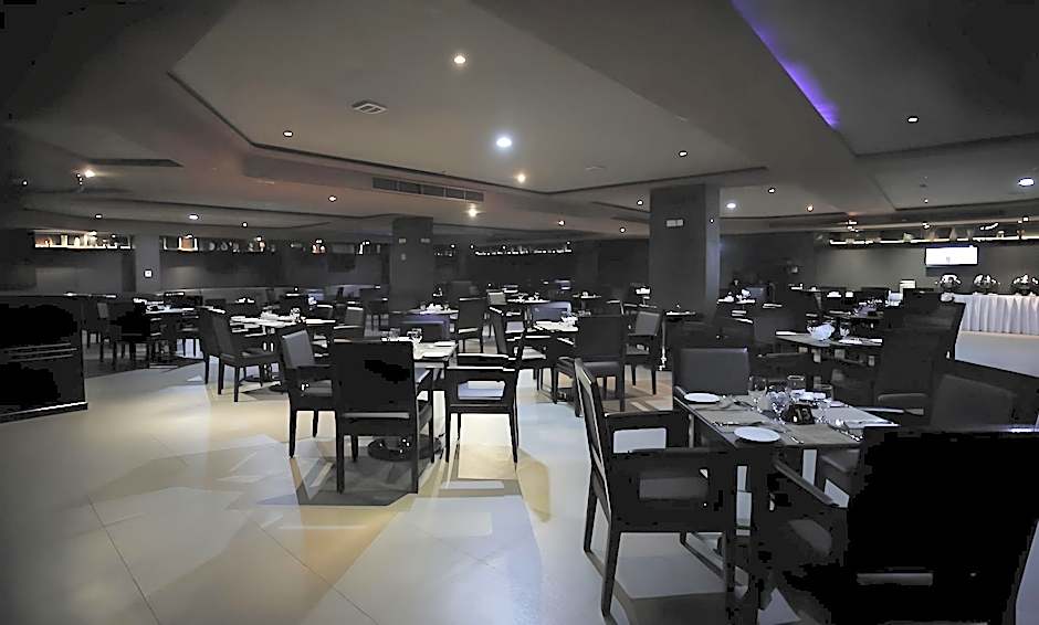 Crystal Palace Hotel