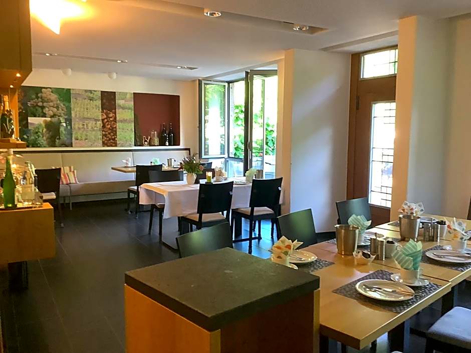 Ferienhaus Zenz - Gästezimmer im Winzerhaus