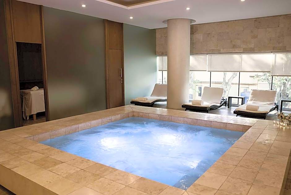 Dazzler by Wyndham Montevideo