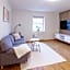 Easy Livin' Apartment Hotel