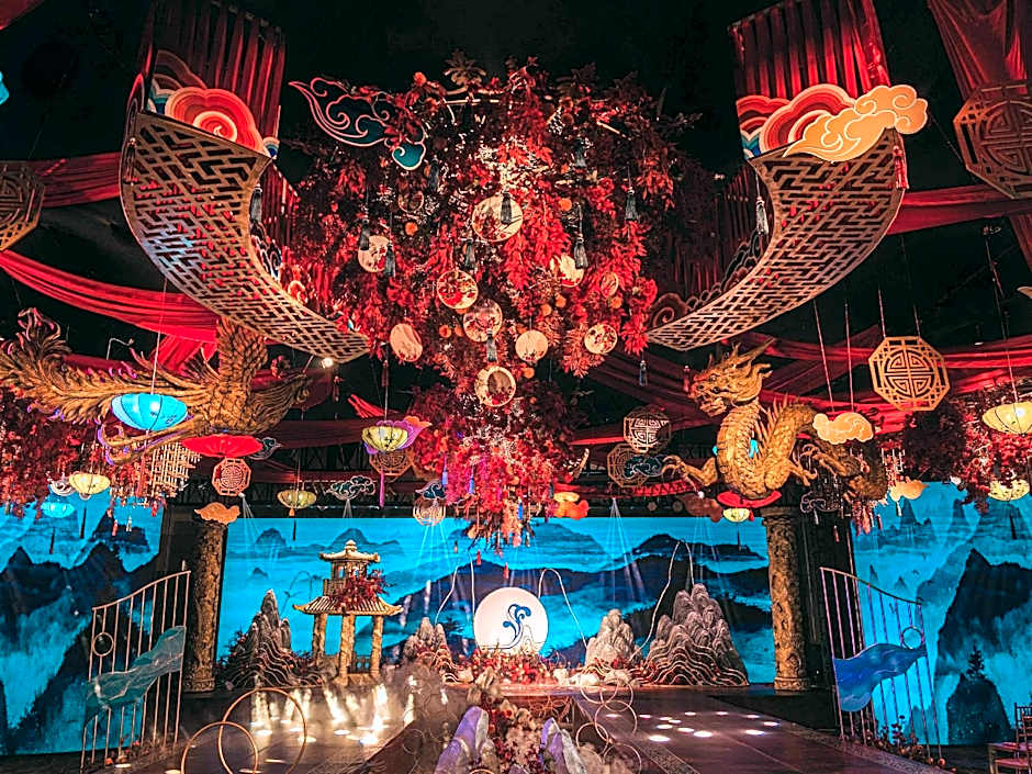 Pullman Linyi Lushang Hotel